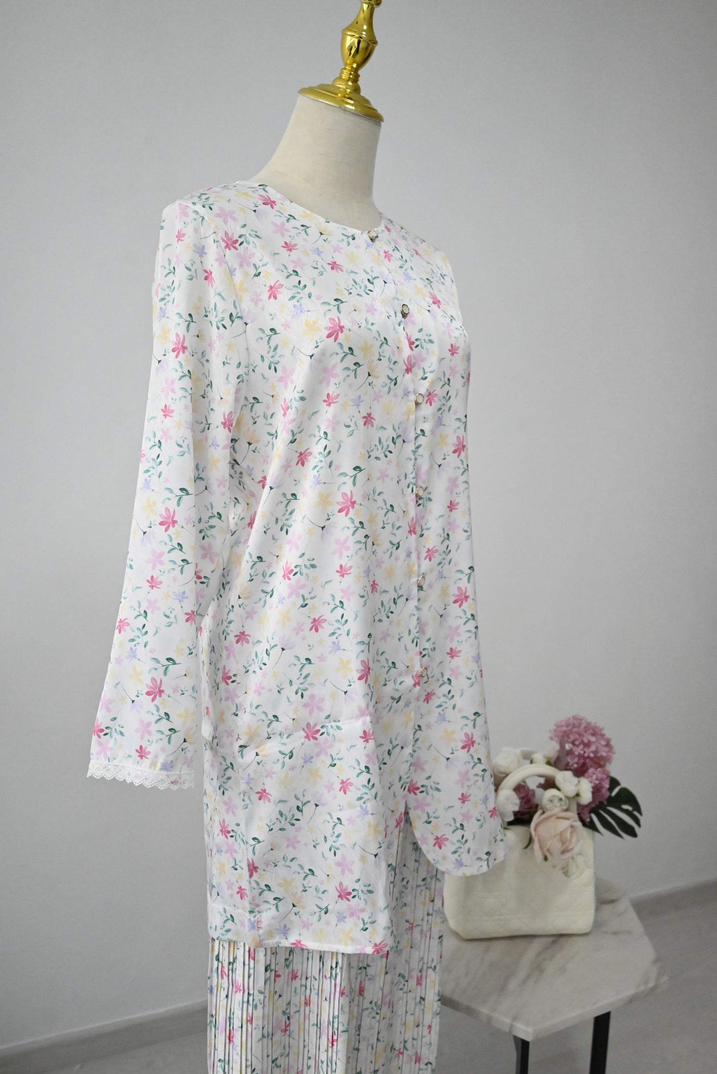 White Pleated Kurung