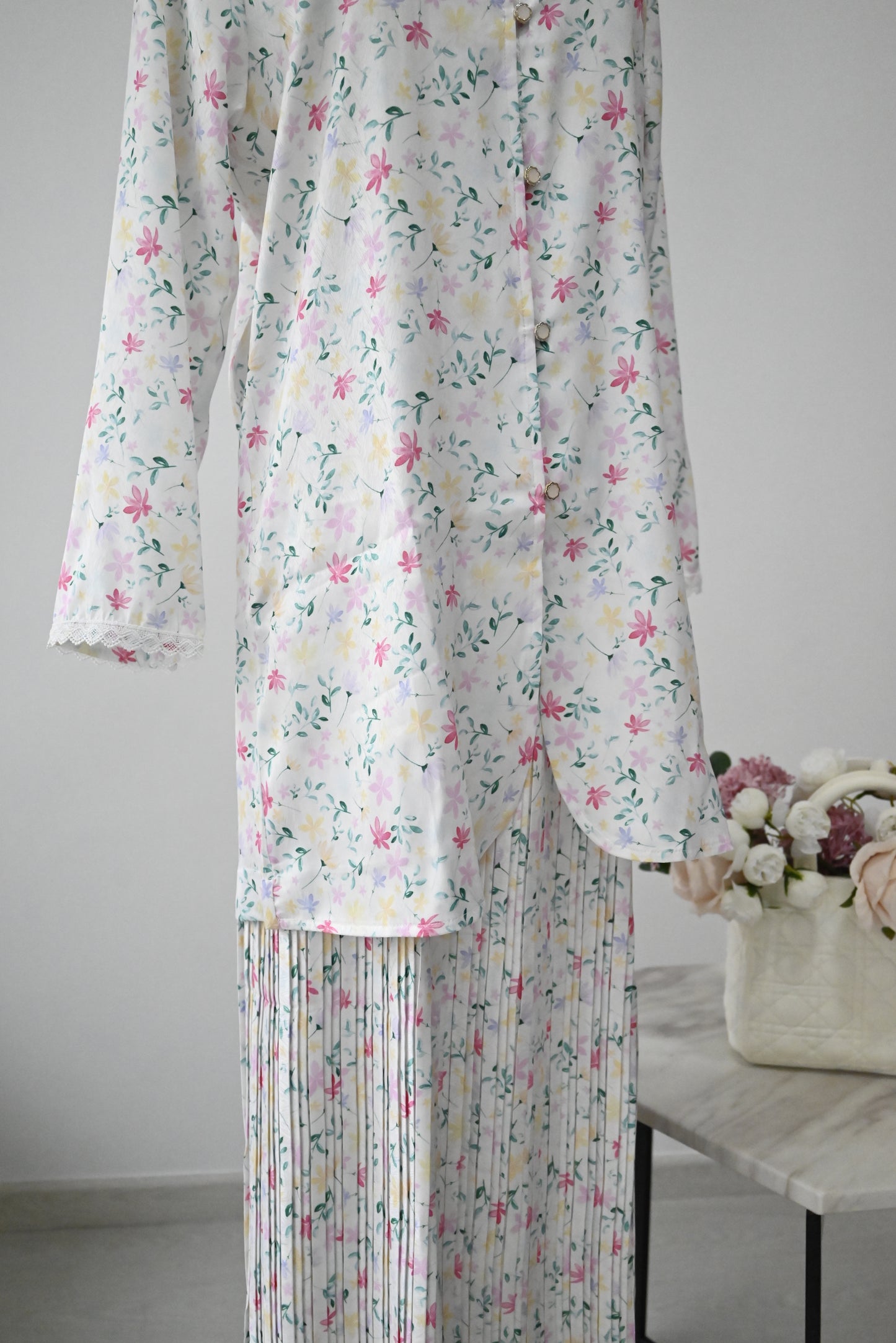 White Pleated Kurung