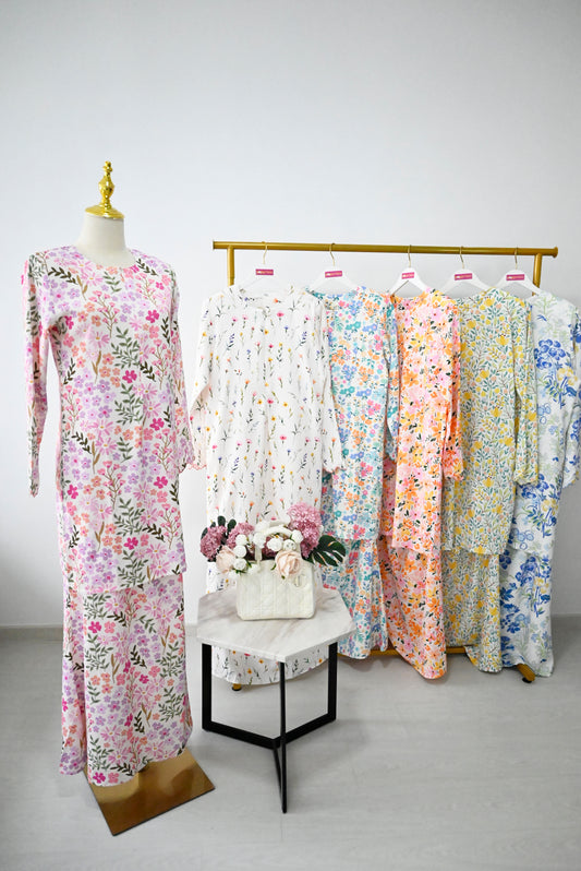 Pink Flora Kurung